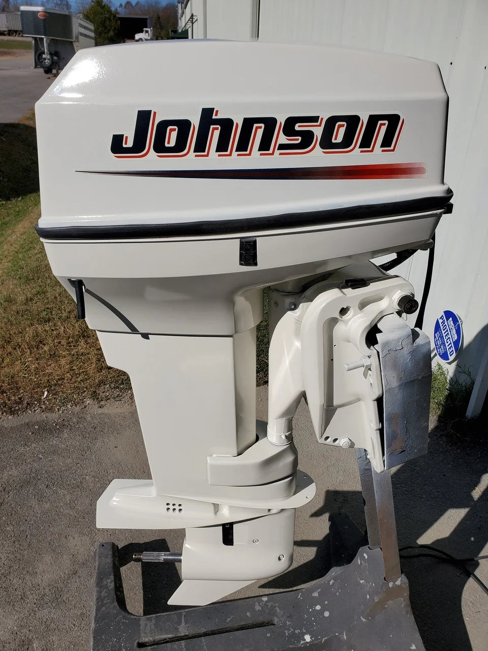 1998 Johnson 115 HP 4-Cylinder DFI 2-Stroke 20″ (L) Outboard Motor